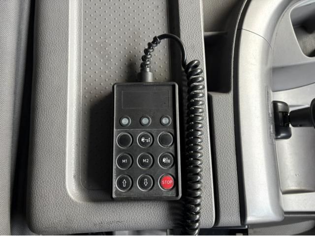 NISSAN DIESEL QUON 2017 Image 31