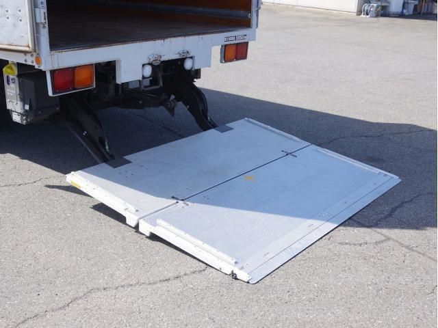 MITSUBISHI FUSOU FIGHTER 2019 Image 31