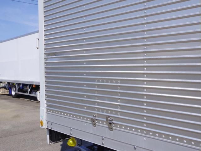 MITSUBISHI FUSOU FIGHTER 2019 Image 31