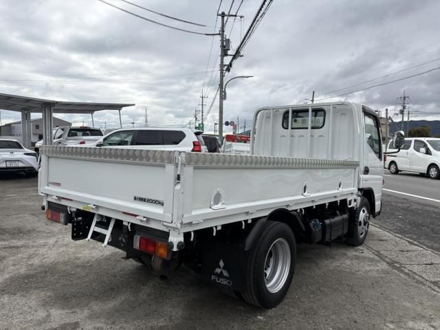 MITSUBISHI CANTER 2015 Image 31