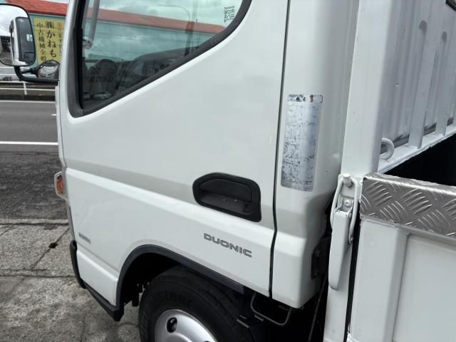 MITSUBISHI CANTER 2015 Image 31