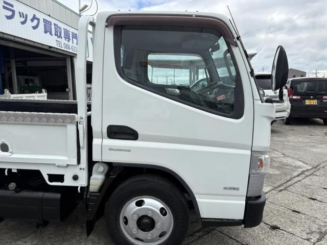MITSUBISHI CANTER 2015 Image 31