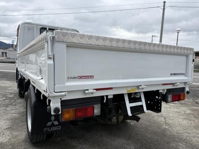 MITSUBISHI CANTER 2015 Image 31