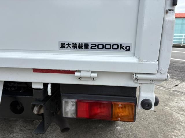 MITSUBISHI CANTER 2015 Image 31