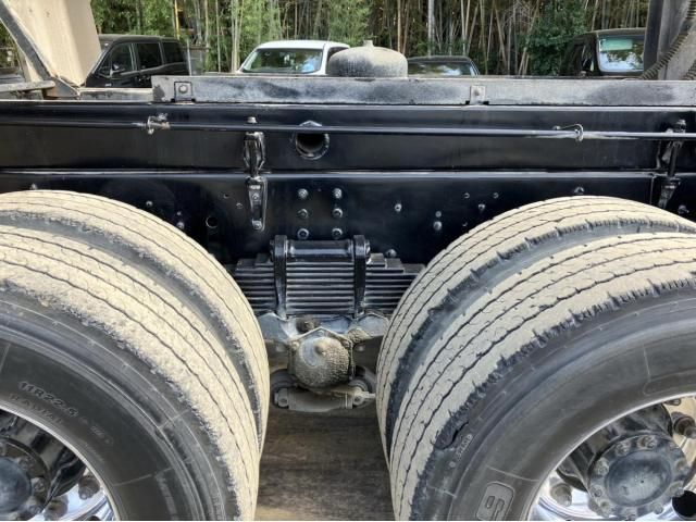 HINO PROFIA 2013 Image 31