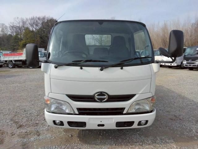 HINO DUTRO 2013 Image 31