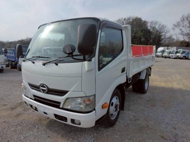 HINO DUTRO 2013 Image 31