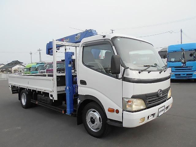 HINO DUTRO 2010 Image 31