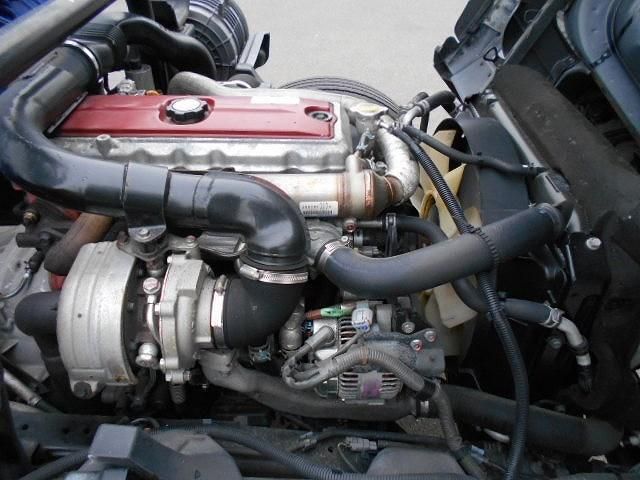 HINO DUTRO 2010 Image 31