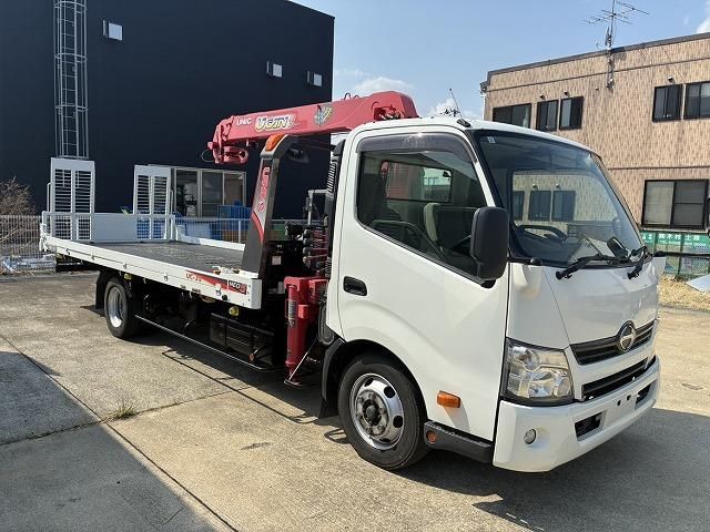 HINO DUTRO 2017 Image 31