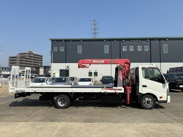 HINO DUTRO 2017 Image 31