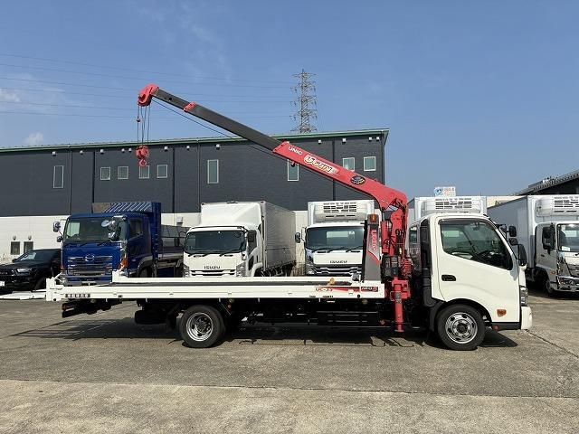 HINO DUTRO 2017 Image 31