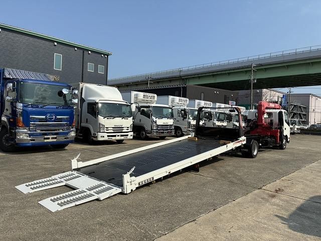 HINO DUTRO 2017 Image 31