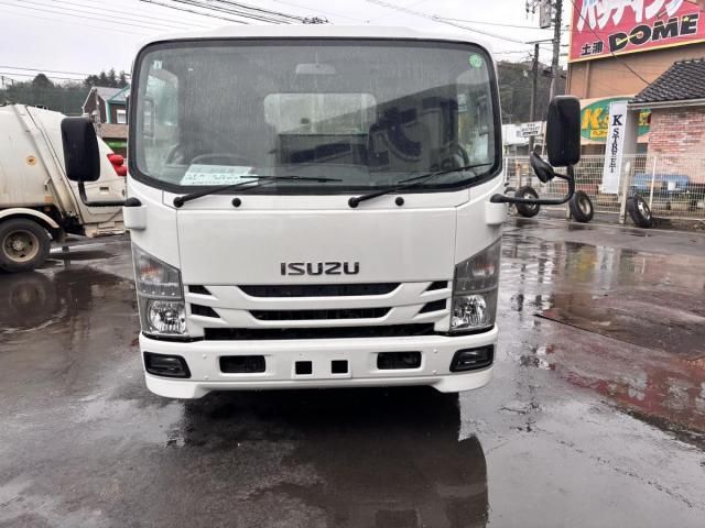 ISUZU ELF 2017 Image 31