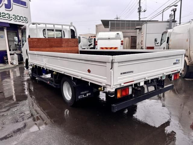 ISUZU ELF 2017 Image 31