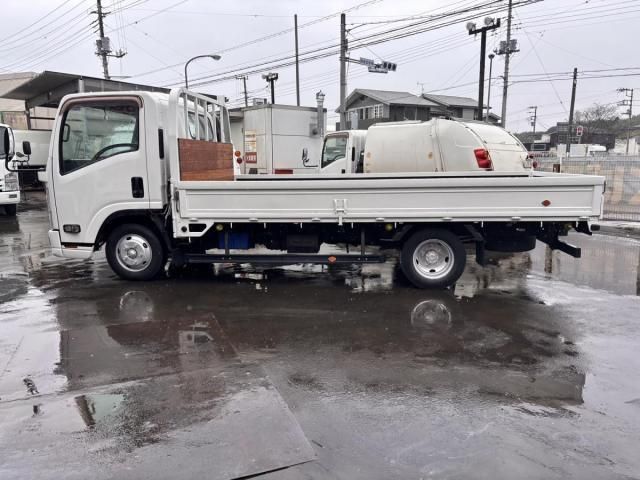 ISUZU ELF 2017 Image 31