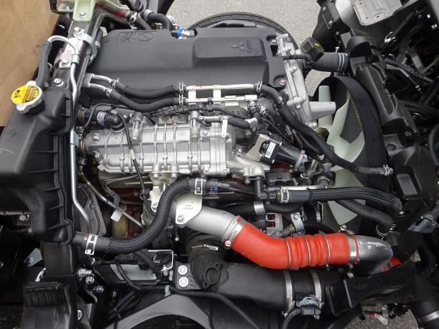 MITSUBISHI CANTER 2025 Image 31