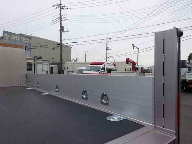 MITSUBISHI CANTER 2025 Image 31