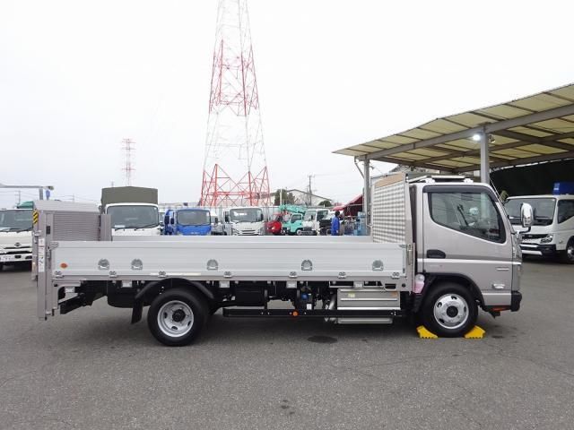 MITSUBISHI CANTER 2025 Image 31