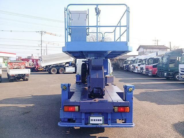 HINO DUTRO 2010 Image 31