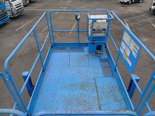 HINO DUTRO 2010 Image 31