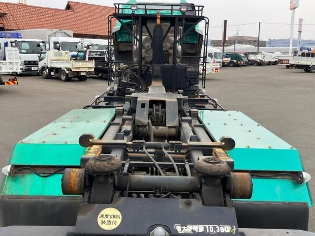 MITSUBISHI FUSOU SUPER GREAT 2012 Image 31