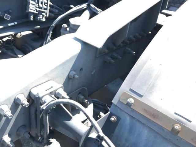 NISSAN DIESEL QUON 2020 Image 31