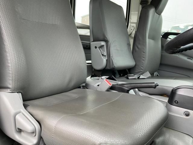 TOYOTA DYNA 2020 Image 31