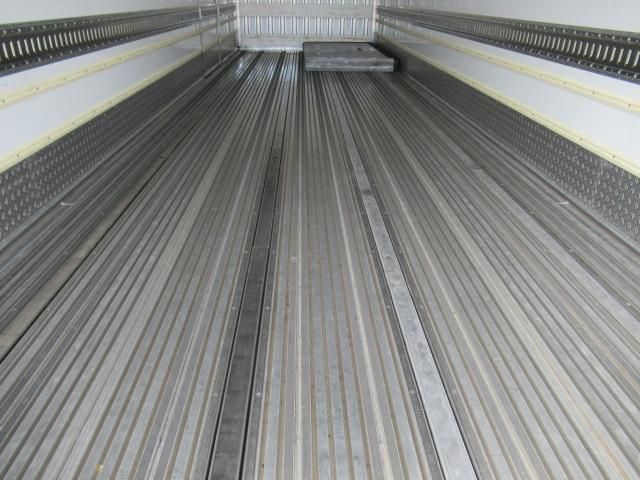 MITSUBISHI FUSOU SUPER GREAT 2017 Image 31