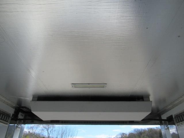 MITSUBISHI FUSOU SUPER GREAT 2017 Image 31