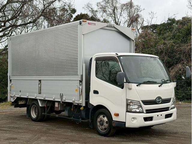 HINO DUTRO 2014 Image 31