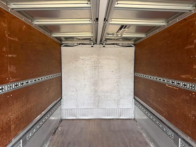 HINO DUTRO 2014 Image 31