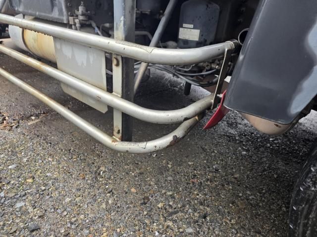 MITSUBISHI FUSOU SUPER GREAT 2015 Image 31