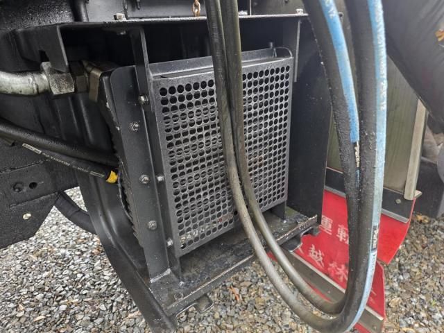 MITSUBISHI FUSOU SUPER GREAT 2015 Image 31