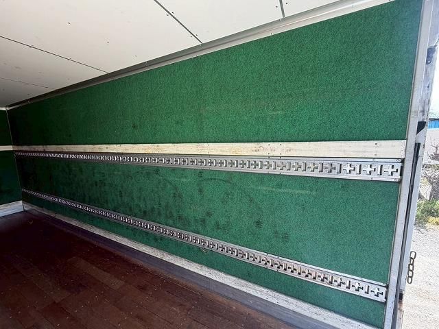 ISUZU FORWARD 2012 Image 31