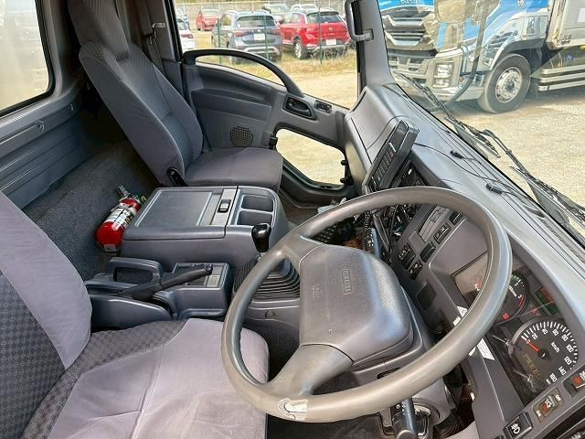 ISUZU FORWARD 2012 Image 31