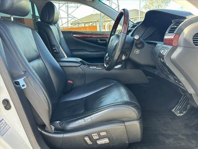 TOYOTA LEXUS LS460 2007 Image 31