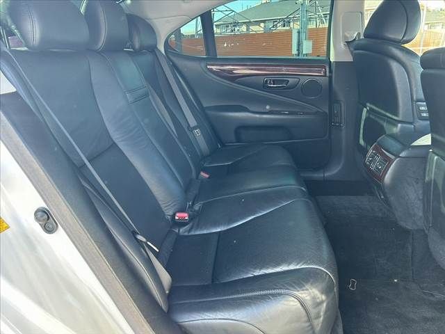 TOYOTA LEXUS LS460 2007 Image 31