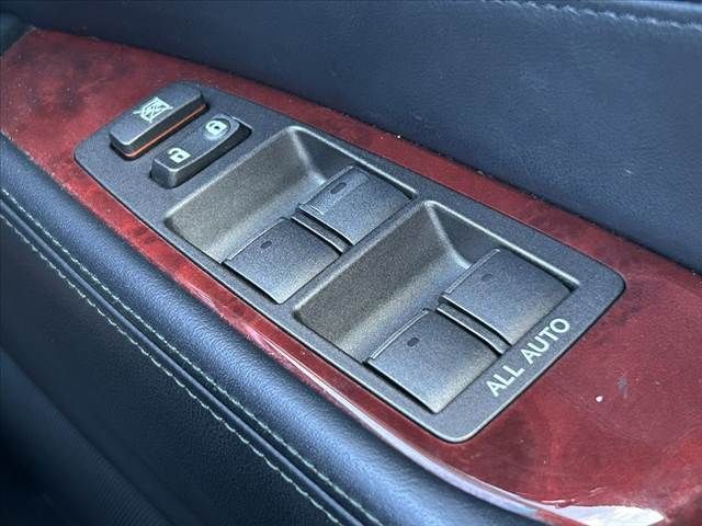 TOYOTA LEXUS LS460 2007 Image 31