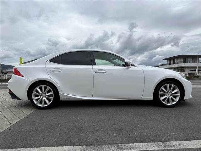 TOYOTA LEXUS IS300H 2014 Image 31