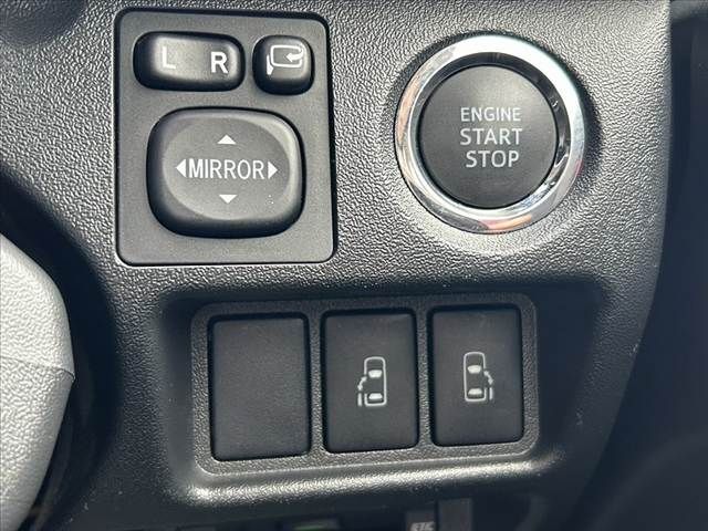 TOYOTA HIACE VAN 2WD 2017 Image 31