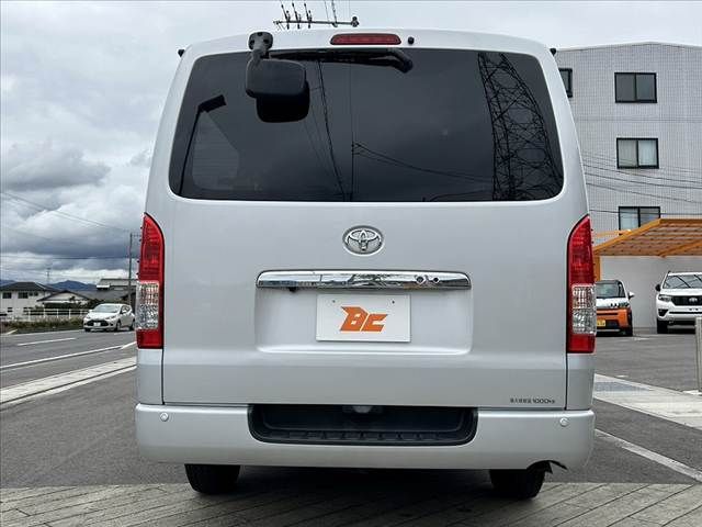 TOYOTA HIACE VAN 2WD 2017 Image 31