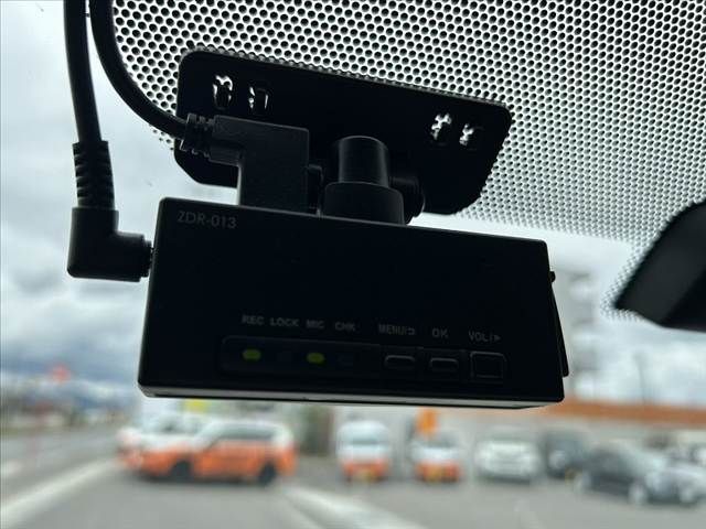 TOYOTA HIACE VAN 2WD 2017 Image 31