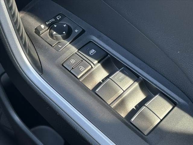 TOYOTA RAV4 4WD 2021 Image 31