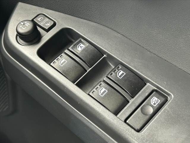 DAIHATSU WAKE 2019 Image 31