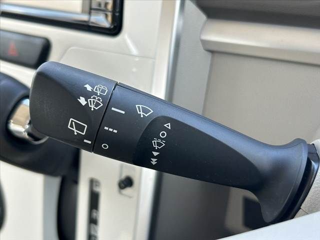 DAIHATSU TANTO 2017 Image 31