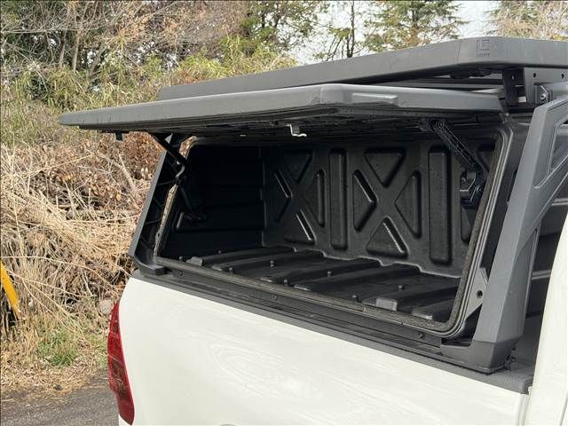 TOYOTA HILUX 4WD 2023 Image 31