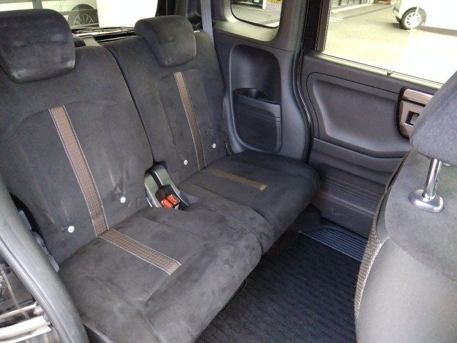 HONDA N BOX CUSTOM 2018 Image 31