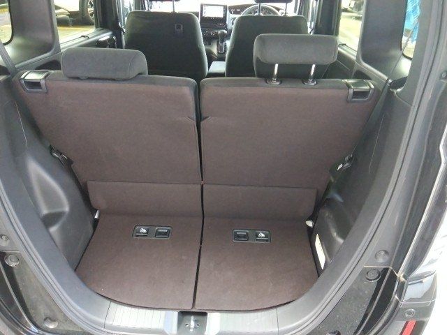 HONDA N BOX CUSTOM 2018 Image 31