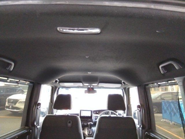 HONDA N BOX CUSTOM 2018 Image 31